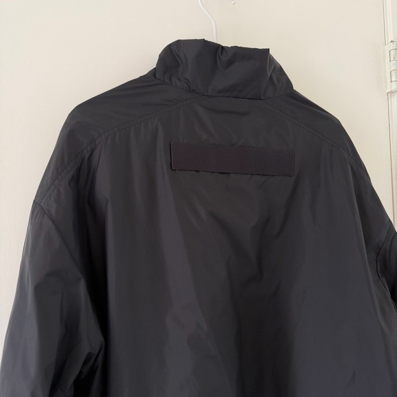 Alo Latitude Light Weight 1/2 Zip Pullover Jacket - Picture 7 of 12